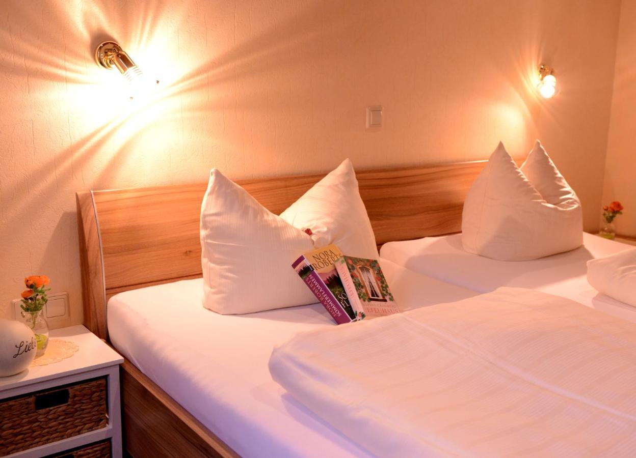 Hotel Moselterrasse Ediger-Eller Εξωτερικό φωτογραφία