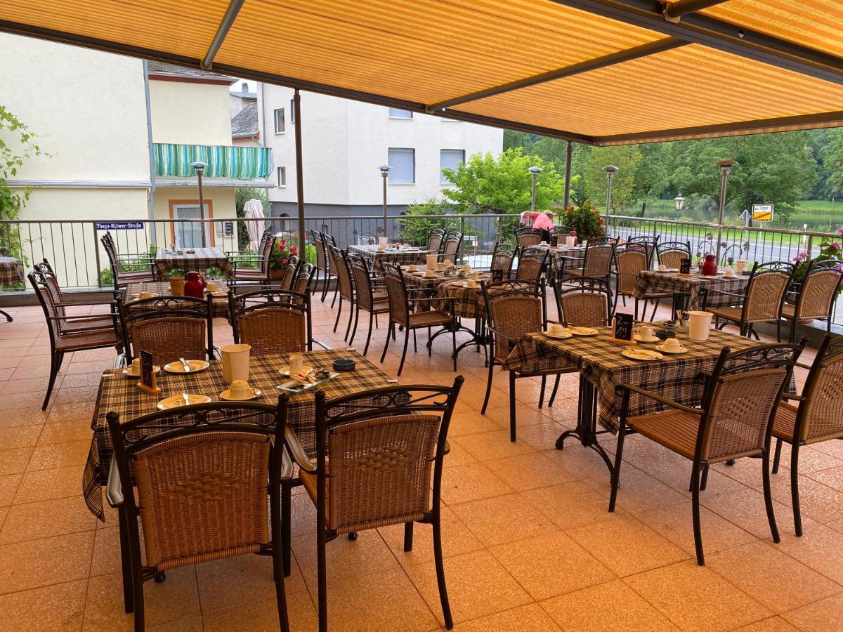 Hotel Moselterrasse Ediger-Eller Εξωτερικό φωτογραφία