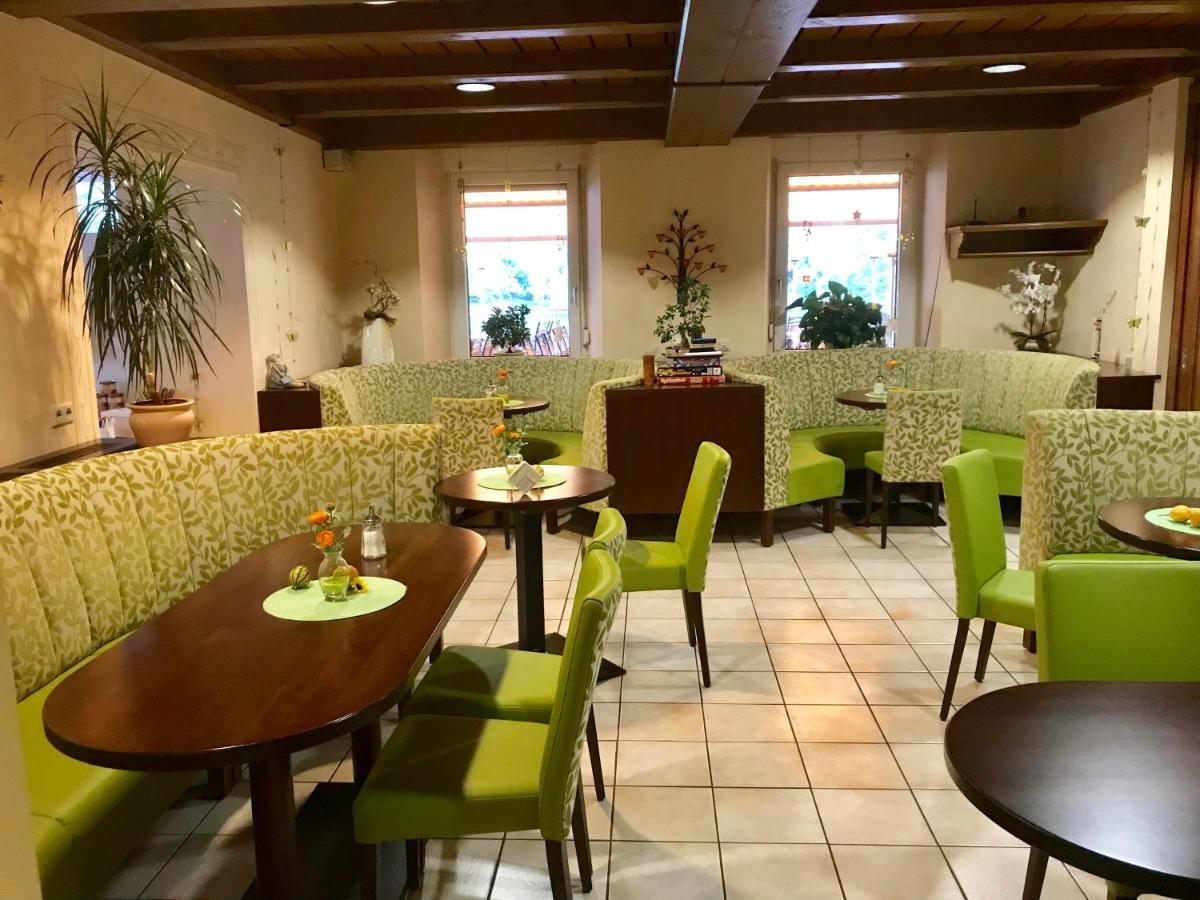 Hotel Moselterrasse Ediger-Eller Εξωτερικό φωτογραφία