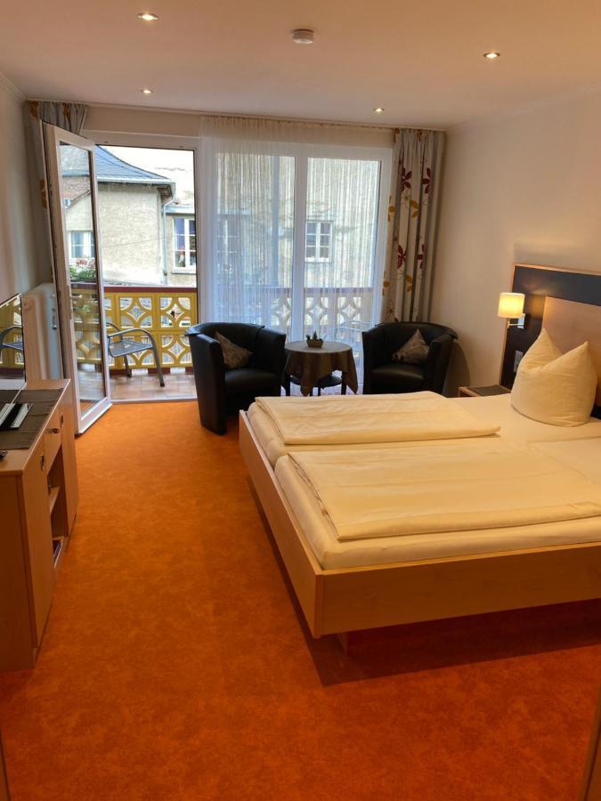 Hotel Moselterrasse Ediger-Eller Εξωτερικό φωτογραφία