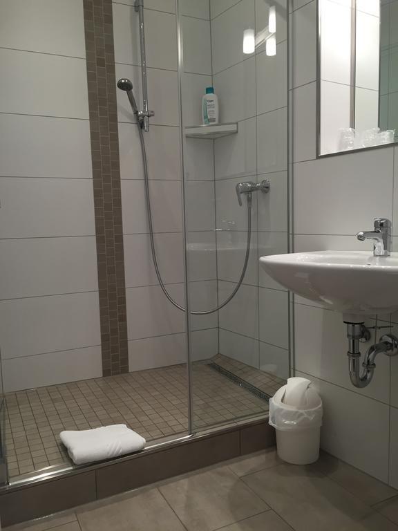 Hotel Moselterrasse Ediger-Eller Δωμάτιο φωτογραφία